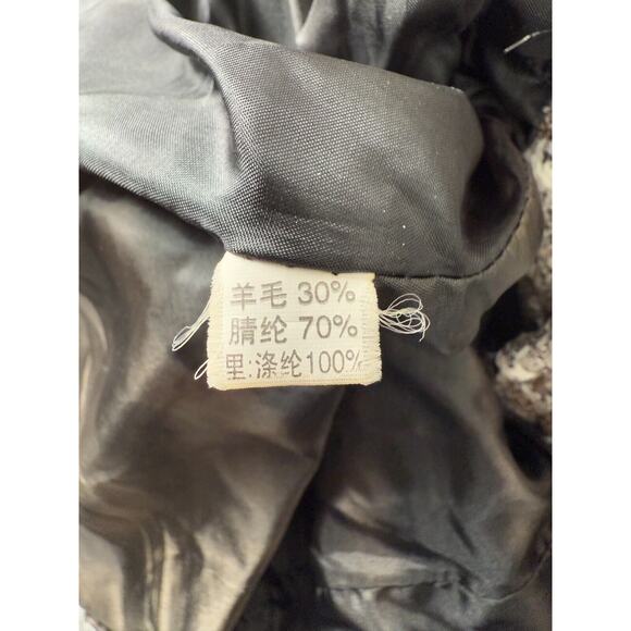 Qiuzhiyu Womens Size S Wool Blend Belted Plaid Button Coat Lined - Picture 9 of 10